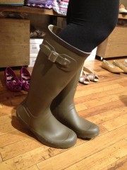 rain boots2
