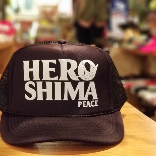 西日本豪雨災害チャリティ HEROSHIMA PEACE CAP ブラック。多くのお声を頂いて完売していましたが再入荷しました！