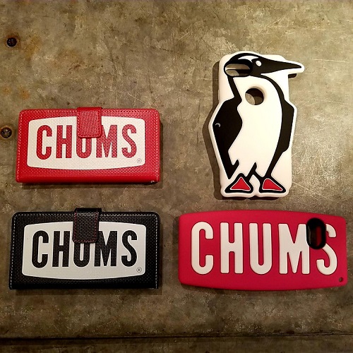 CHUMS チャムスのアイフォンケース。いつでもどこでもHANG WITH YOUR CHUMS!! チャムス好きの方必見です！！