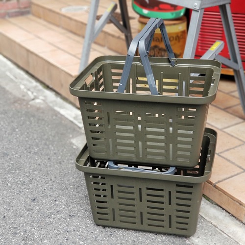 広島のアメリカン輸入雑貨屋 オリーブドラブが渋いバスケット。荷物を入れたままスタッキングもできる優れものです！キャンプやご自宅での収納にぜひ！