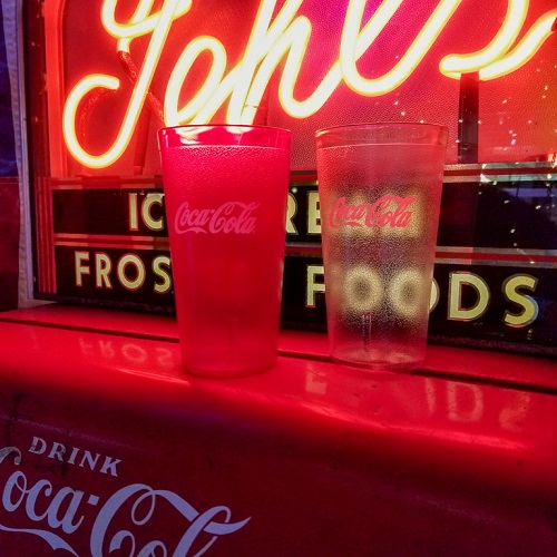 広島のアメリカン雑貨屋 アメリカのレストランやダイナーなどで使用されている業務用のコカ・コーラのプラスチックタンブラー！！