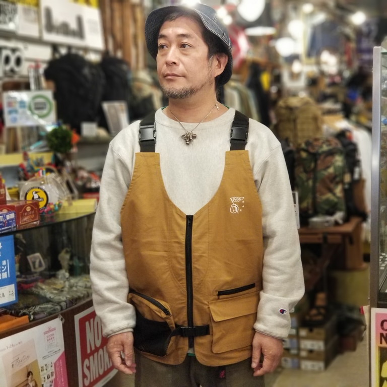 広島のアメリカン雑貨屋 POLeR OUTDOOR STUFF ポーラーの新作ベストはたくさんのポケットで収納力抜群！