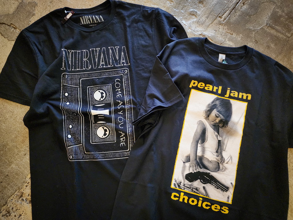 広島のアメリカン雑貨屋 NIRVANA & PEARL JAM OFFICIAL TEE ニルヴァーナとパールジャムのTシャツ入荷しました！グランジ好きの方にぜひ！