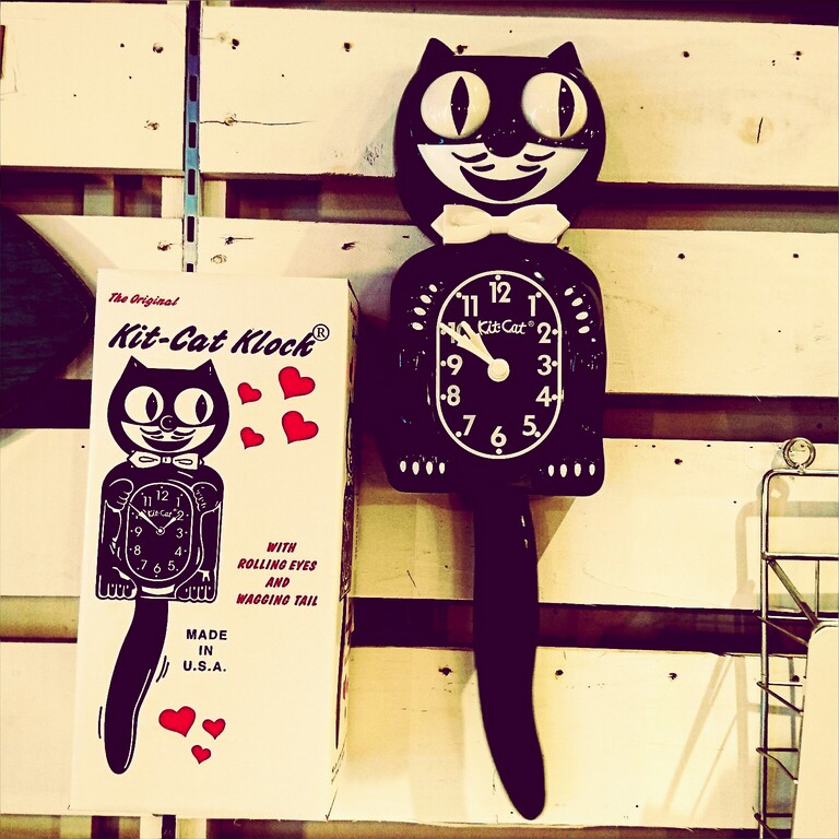 広島 雑貨屋 キットキャットクロック Kit Cat Klockが入荷です！！！目とシッポが動いて可愛いんです！！