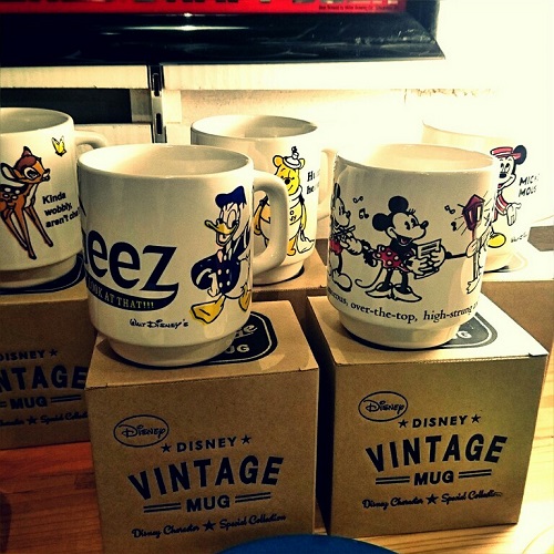 広島 雑貨 ディズニーの可愛いマグカップが入荷しました！！！キャラクターのカラーがとっても可愛いのでオススメです！