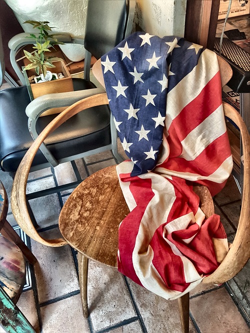 アメリカンな雰囲気作りに欠かせない星条旗！ どうせなら雰囲気GOODなヴィンテージ物はいかがですか？