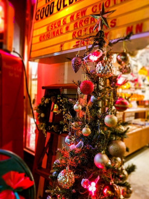 広島のアメリカン輸入雑貨屋 ワクワク！ドキドキ！クリスマス！クリスマスラッピング承ります！クリスマスギフト何にしようか、悩むのも楽しいですよね！